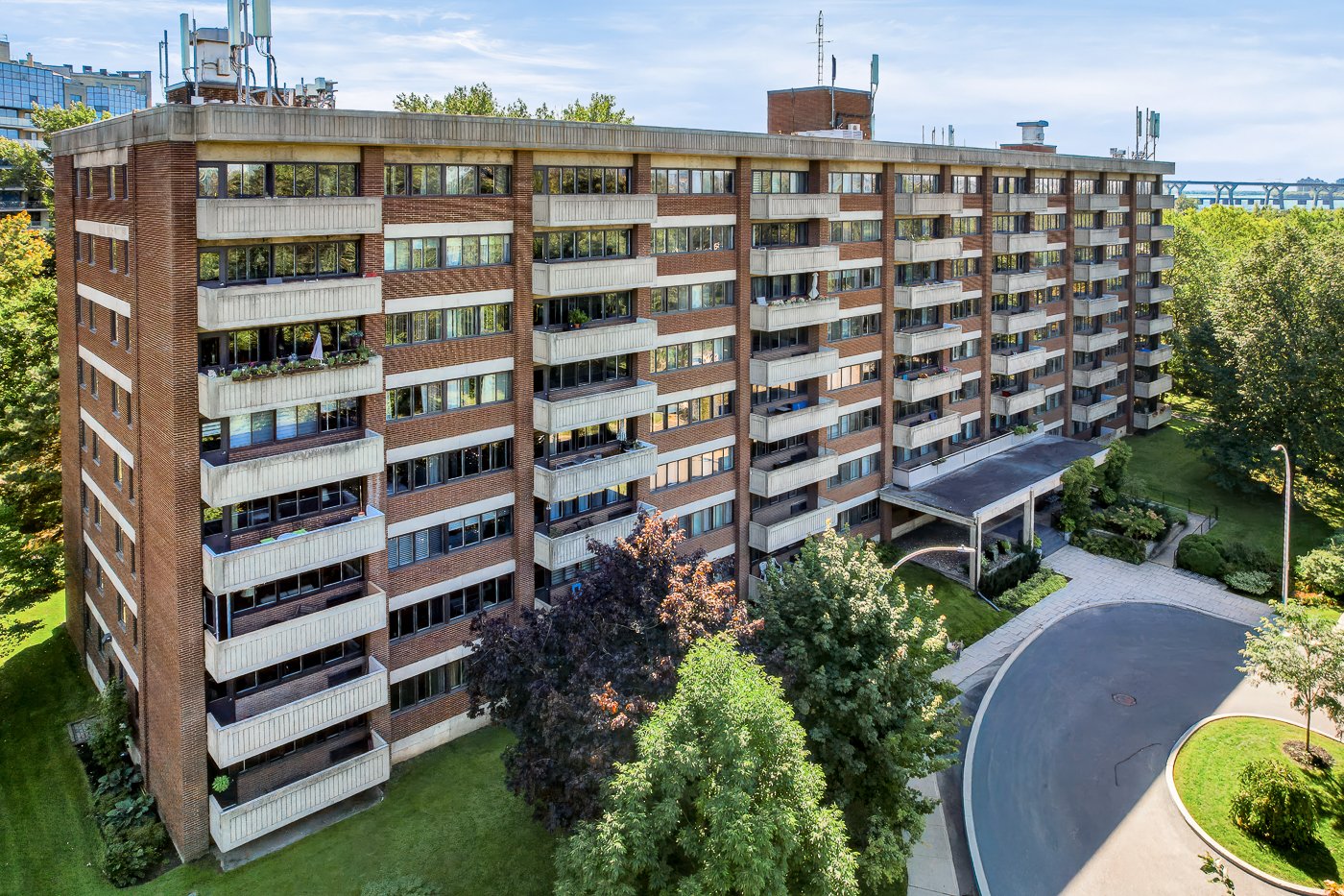 20 Av. du Rhône, app. 214 — photo 1