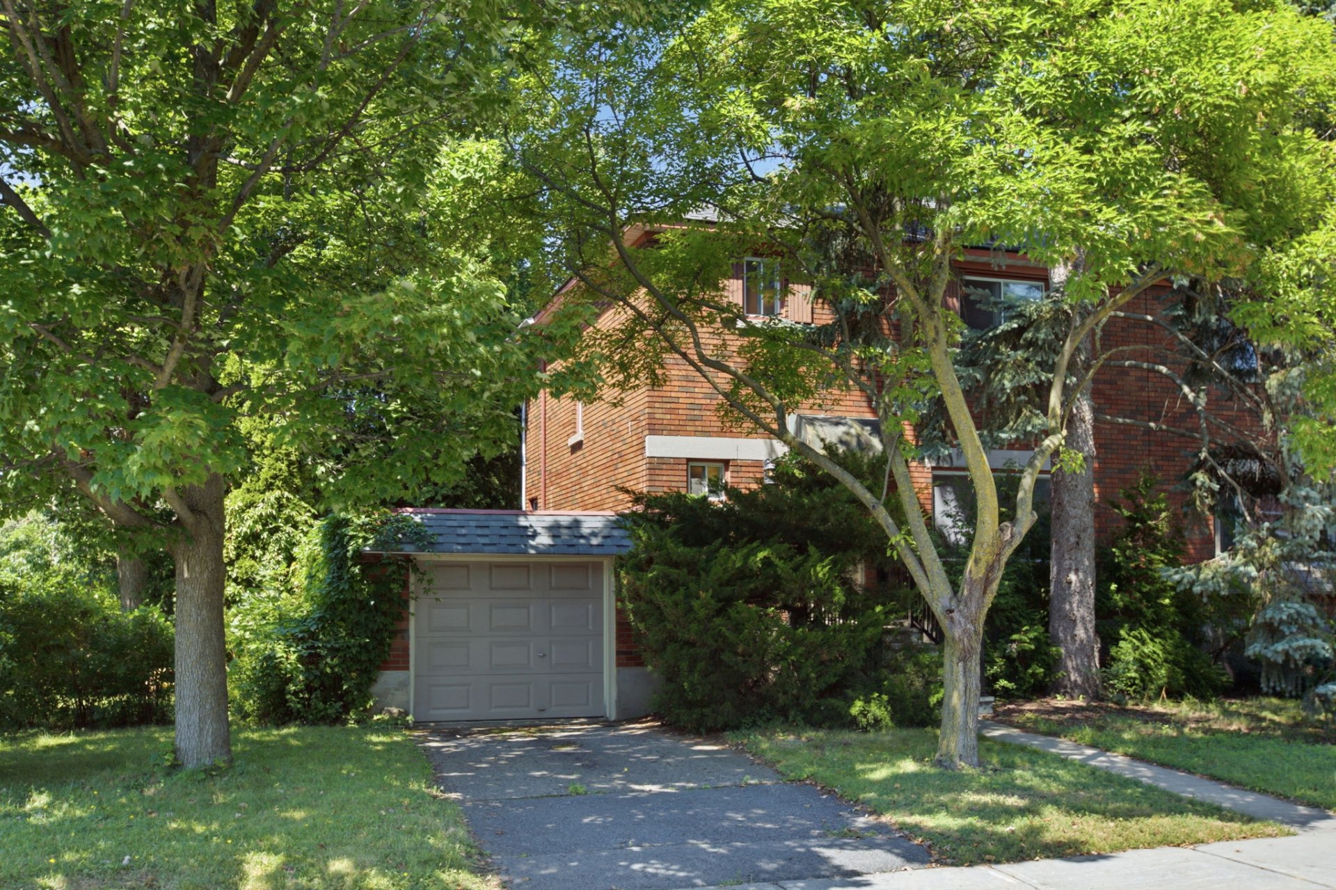 610 Boul. Desaulniers — photo 1