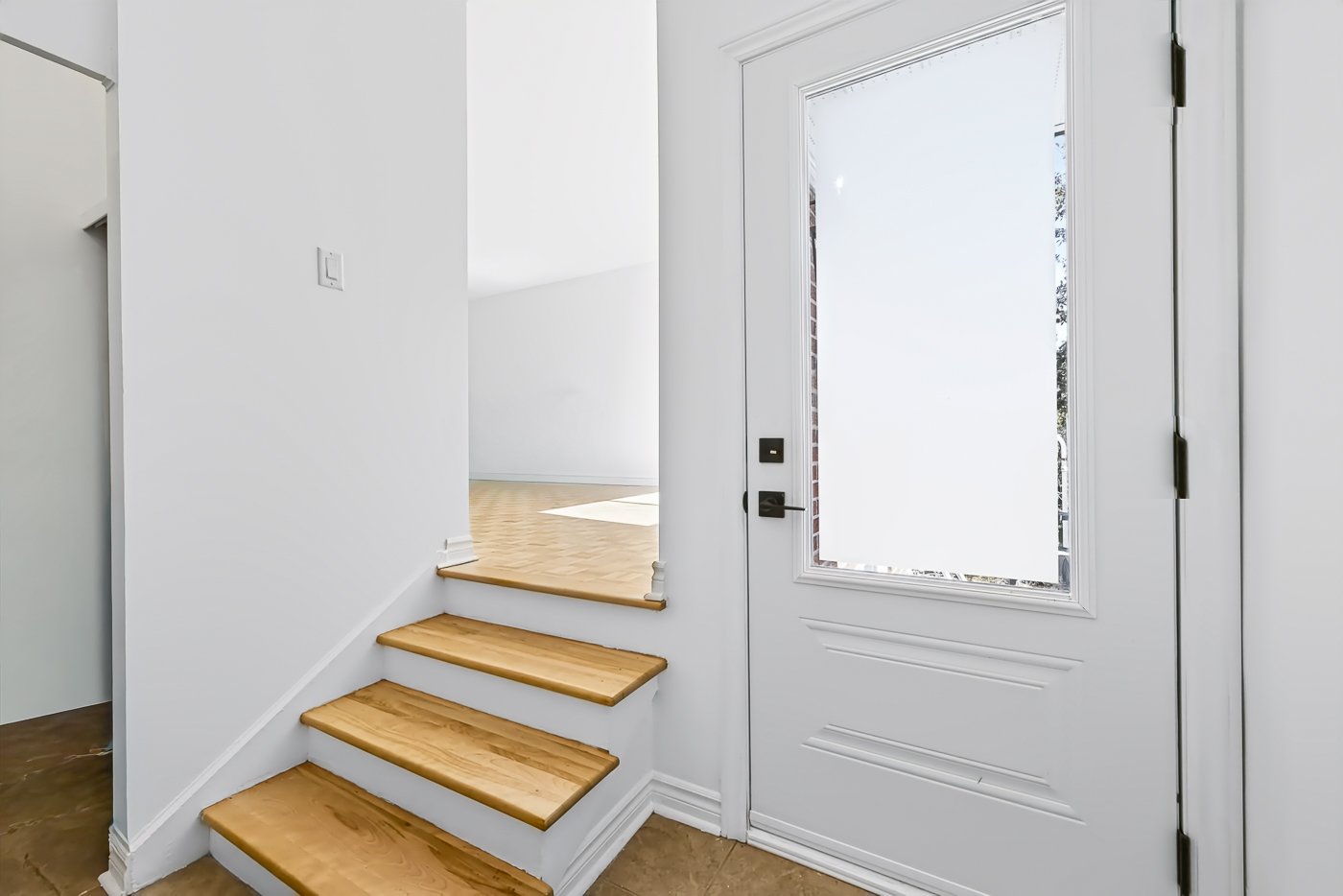 900 Av. Ponsard — photo 3