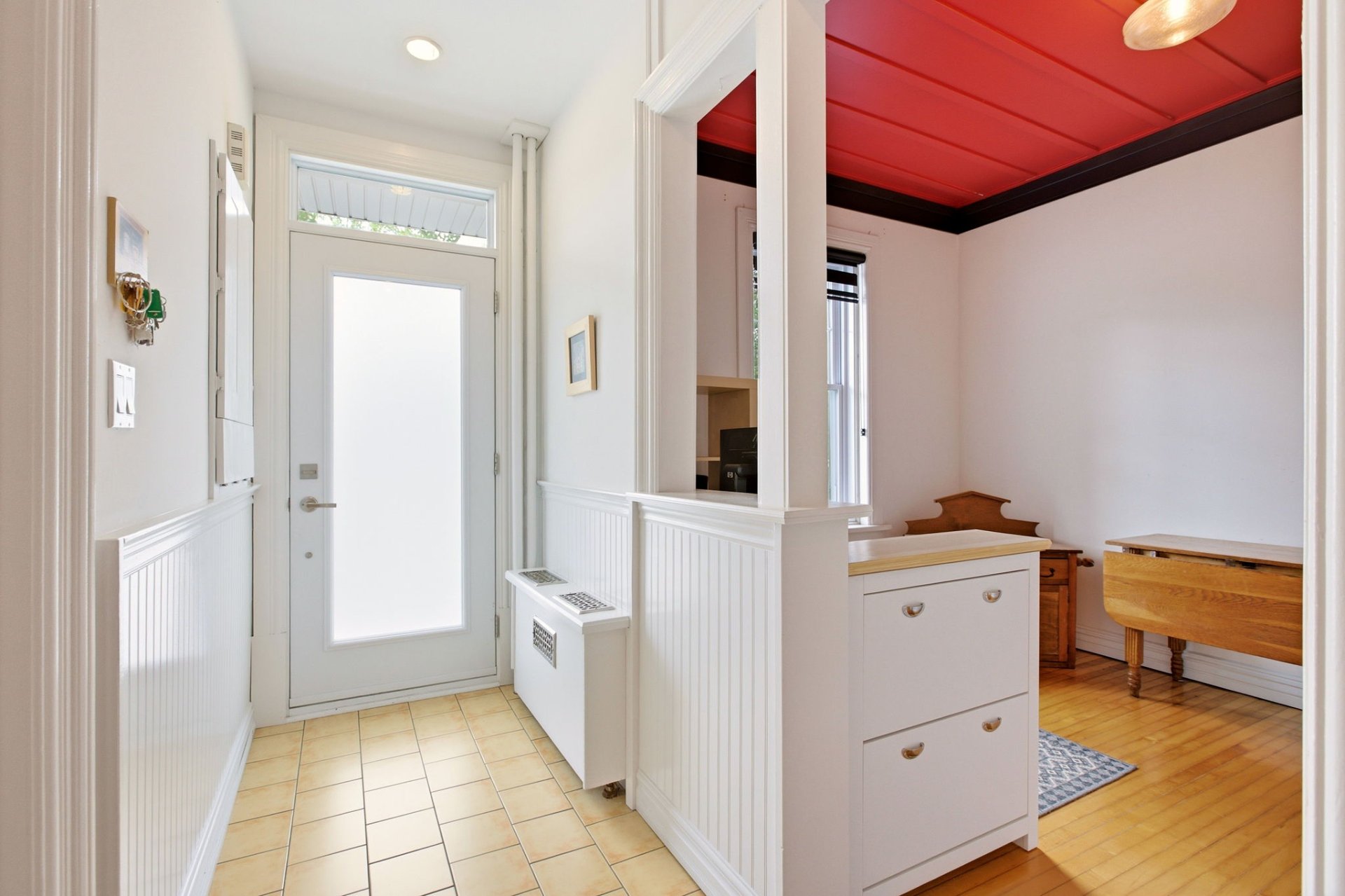 562 Av. Mercille — photo 3