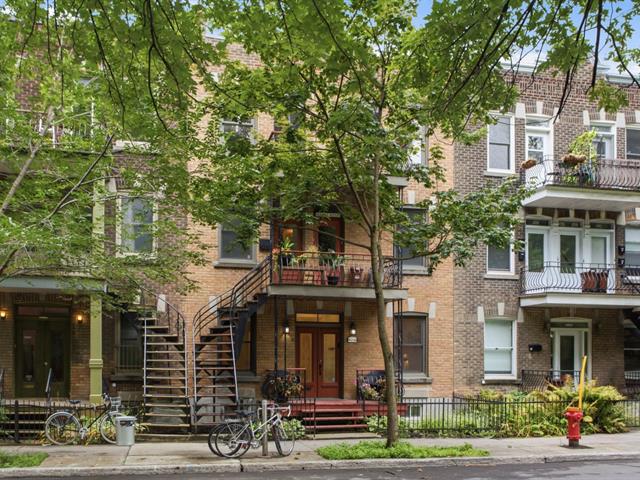 4252 Rue Fullum