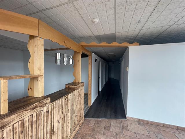 Reception Area - 7161, Boul. Cousineau, app. 202