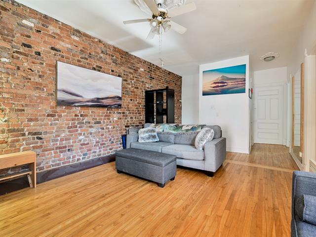 Living room - 2269, Rue De Champlain