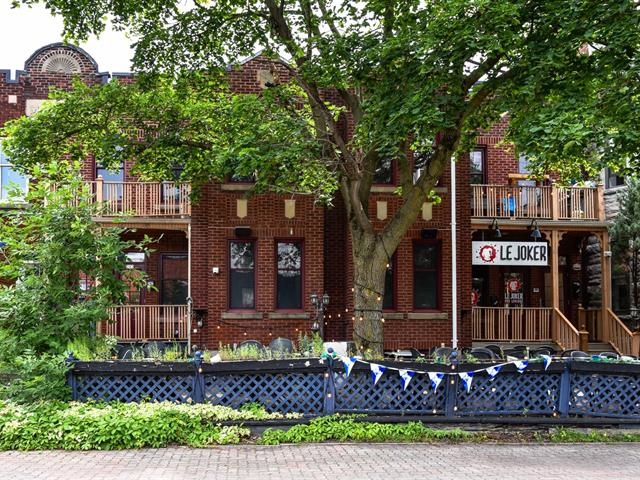 240 Rue St-Charles O., Longueuil (Le Vieux-Longueuil)