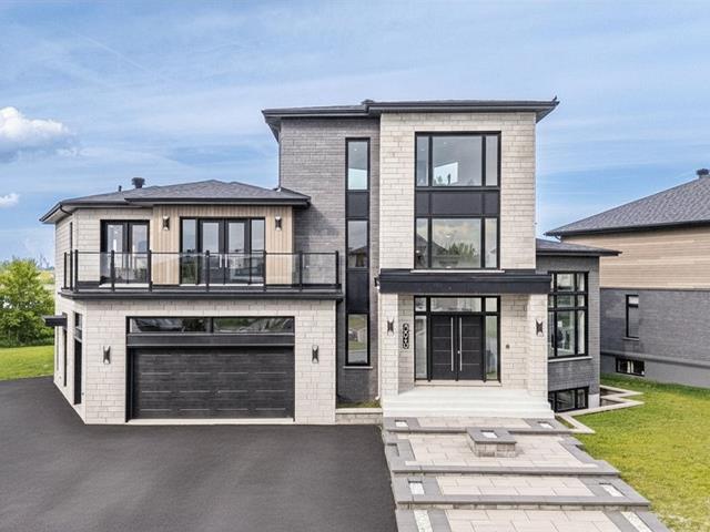 395 Rue du Parcours, Varennes
