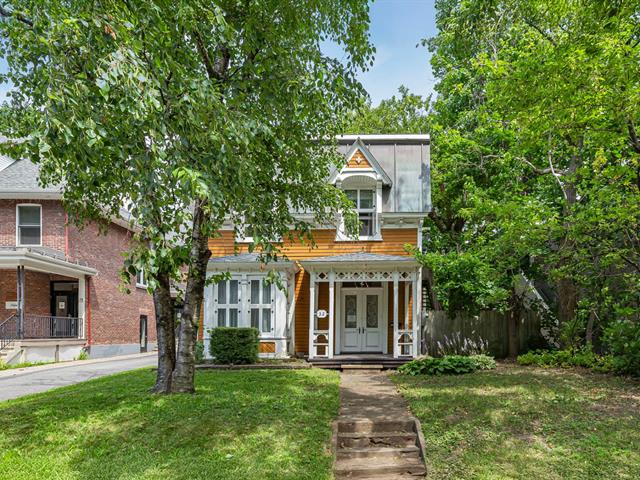 32 Av. Argyle, Saint-Lambert