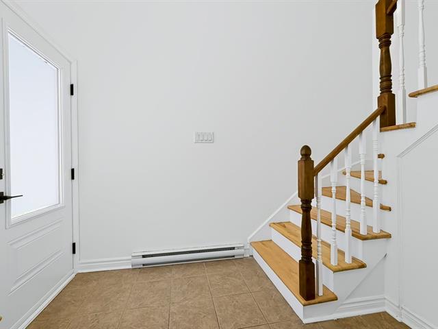 Escalier - 900, Av. Ponsard