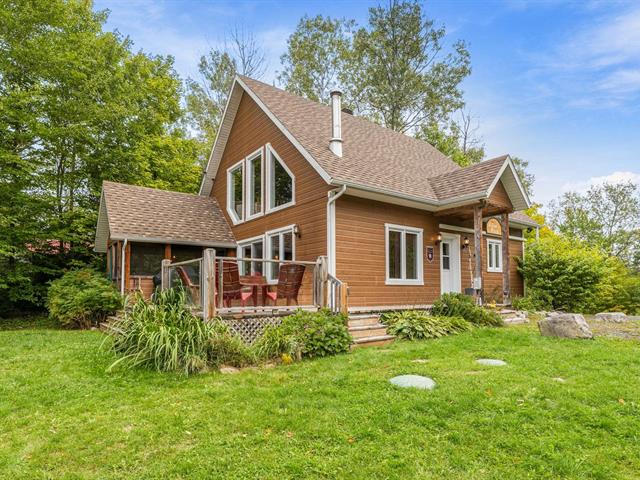 1905 Rue Chapais, Chertsey