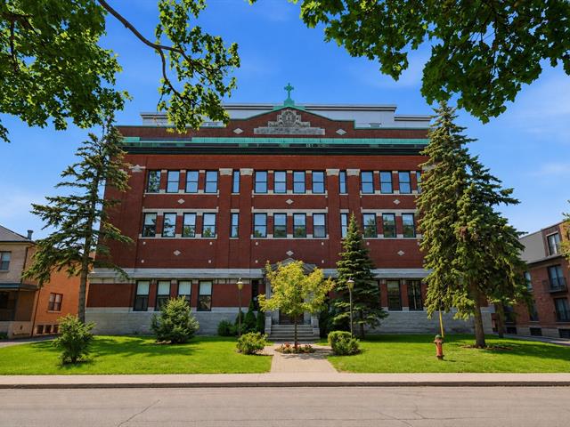 31 Av. Lorne, app. 317, Saint-Lambert