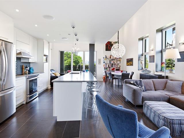 Living room - 31, Av. Lorne