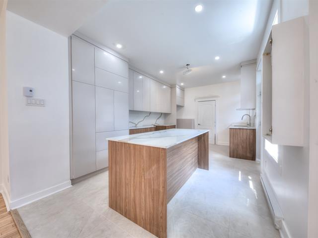 6261 Av. Christophe-Colomb, Montréal (Rosemont/La Petite-Patrie)