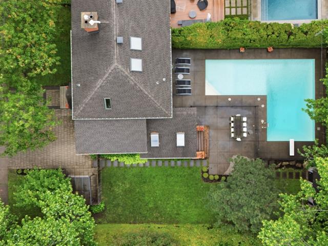 535 Av. Curzon — photo 2