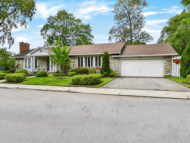 415 Boul. Queen, Saint-Lambert